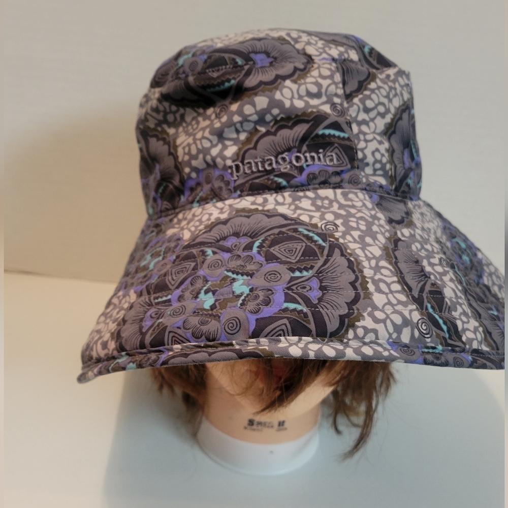 💜🩶 Patagonia Wide Brim Women's M Nylon Purple & Gray Bucket Hat 💜🩶